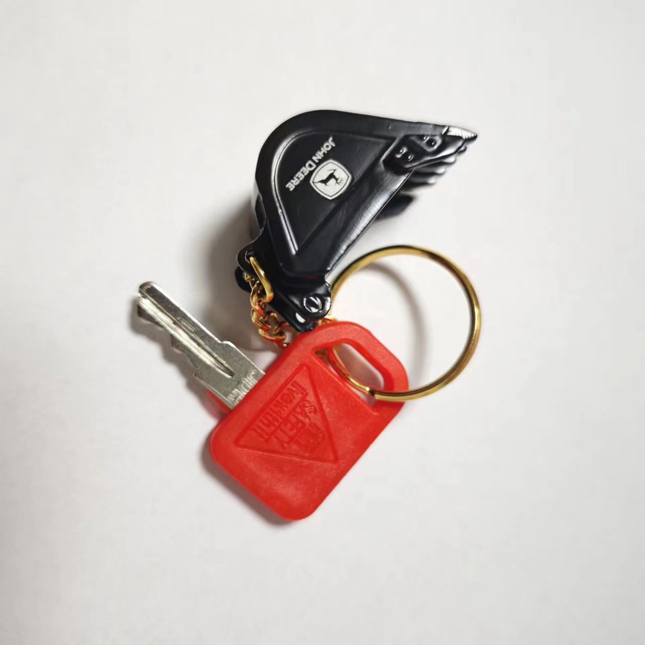 سلسلة مفاتيح JDR لحفارة John D - مراجعة Heavy Equipment Keychain وسعره