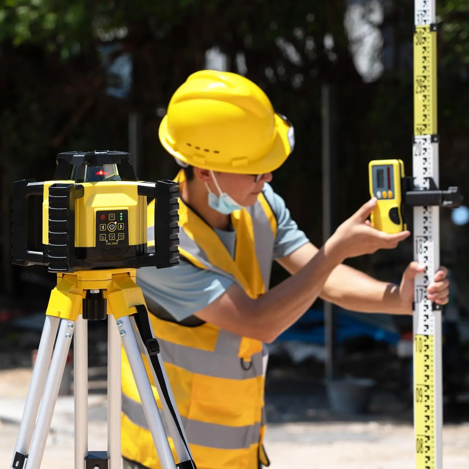 جهاز مستوى ليزر دوار، ليزر دوا - مراجعة Laser Level Rotary وسعره